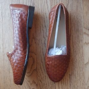 Trotters - Liz Loafer - Size 7.5 W - NEW WITH TAGS